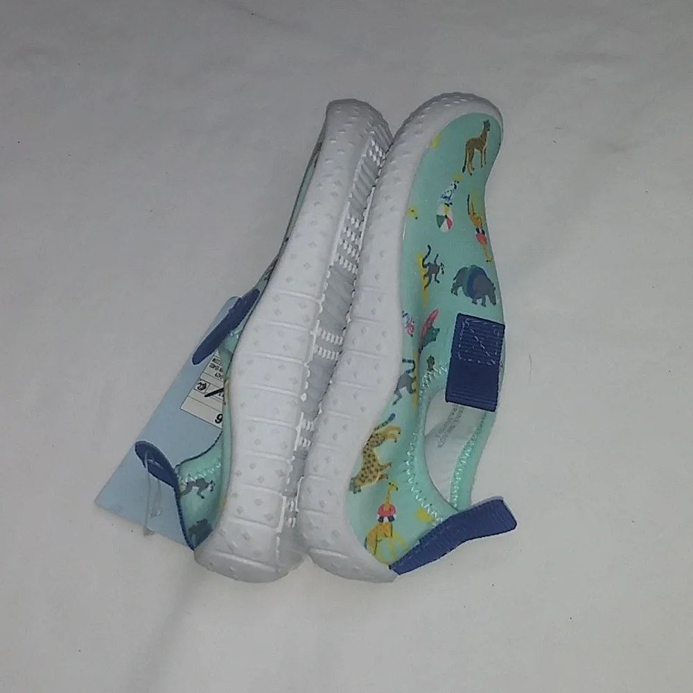 Cat & Jack Green Lake Water Shoes